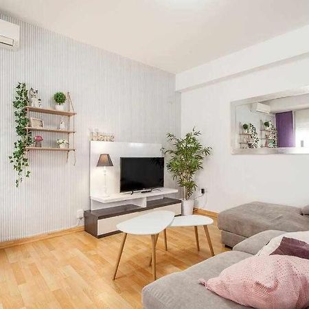 Rualva Flats, Viveros Chic & Central Valencia Bagian luar foto